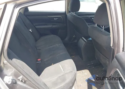 2015 Nissan Altima 2.5 from USA, damaged, VIN 1N4AL3AP7FC473707